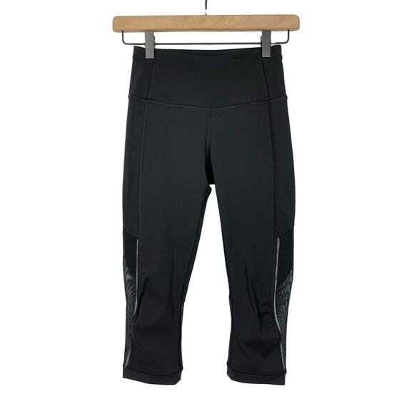 Lululemon | Black Gear Up Crop 17” Mesh Panel Workout Athleisure Leggings - Picture 4 of 16